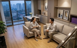 Cài camera trong phòng khách không phải để chống trộm, tôi tận mắt chứng kiến màn đối xử của chồng với mẹ tôi