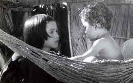 Bé gái trong phim Việt lấy nước mắt triệu người sau 47 năm: Từng học trường nghệ thuật nhưng cuộc sống hiện tại bất ngờ!