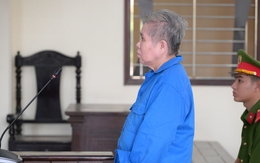 “Nữ ‘thầy bói’ nổ có người phù hộ, lừa gần 100 tỉ đồng”