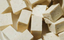 Đậu phụ mua về có nên rửa không? Đầu bếp chuyên nghiệp đưa ra câu trả lời gây bất ngờ