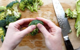 Lời khuyên của chuyên gia đến những người thích ăn bông cải xanh: 2 thứ này chống ung thư gấp 100 phần bông, toàn bị bỏ