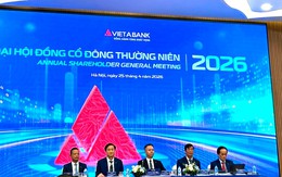 Lãnh đạo Ngân hàng Việt Á nói về việc giá cổ phiếu giao dịch quanh 10.000 đồng, giải thích lý do dòng tiền âm