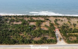 Ôm 'đất vàng’ rồi bỏ hoang nhiều năm, người dân khốn khó vì thiếu lối ra biển