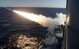 Iran cảnh báo sẽ phản ứng mạnh nếu Mỹ tiếp tục lệnh phong toả