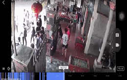 Nam sinh lớp 8 bị xịt chất lạ vào mặt trước cổng trường: Xác định nguyên nhân