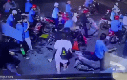 Nam công nhân bị đánh hội đồng trước công ty: Camera an ninh hé lộ điều gì?