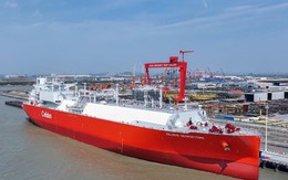 Phát hiện tàu Trung Quốc nặng 100.000 tấn bắt đầu di chuyển, thực hiện nhiệm vụ tối quan trọng