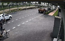 Vụ taxi dừng giữa đường, xe sau tông trúng bị lật: Lỗi của ai?