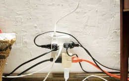 4 thiết bị không bật vẫn hao điện, có cái nằm ngay phòng ngủ