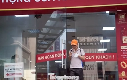 Cảnh tượng lạ tại cửa hàng vàng Bảo Tín Minh Châu