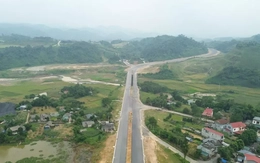 Hình ảnh tuyến đường nghìn tỷ phục vụ xuất nhập khẩu qua Lào Cai chuẩn bị thông xe