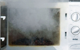 Cảnh báo đặc biệt đến các gia đình đang dùng lò vi sóng