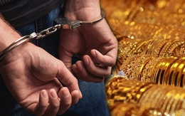Chủ công ty vàng cùng 2 nhân viên bị buộc tội trốn thuế 2.161 tỷ đồng