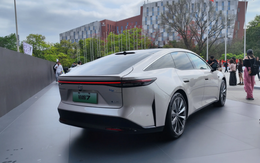 Ô tô điện dùng hệ sinh thái Huawei và Xiaomi 'chốt' hơn 3.000 đơn sau một giờ