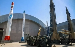 Iran tuyên bố ‘chiến thắng lịch sử’ trước Mỹ, công bố đề xuất 10 điểm