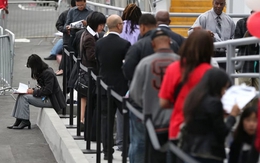 Mỹ thiếu ít nhất 411.000 giáo viên nhưng 40% sinh viên mới tốt nghiệp vẫn "mắc kẹt" với những công việc tay chân, không phù hợp trình độ