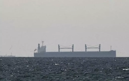 Ấn Độ không quan tâm đến quyết định của Mỹ và sẽ tiếp tục mua dầu Nga