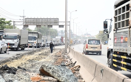 Hình ảnh sửa chữa Quốc lộ 51 xuống cấp nghiêm trọng