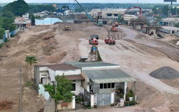 5 hộ dân chưa di dời, nút giao cao tốc Bến Lức-Long Thành nguy cơ chậm tiến độ