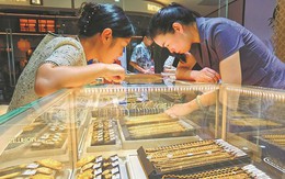 Láng giềng Việt Nam tăng thu mua vàng, tổng giá trị hiện khoảng 9,25 triệu tỷ đồng