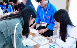 Trường Đại học Y Hà Nội bất ngờ dừng tuyển sinh tổ hợp C00, B00 cho ngành Tâm lí