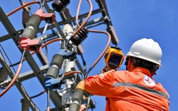 Tập đoàn Điện lực Việt Nam (EVN) có thể sẽ tăng giá điện để xử lý khoản lỗ lũy kế gần 45.000 tỷ đồng