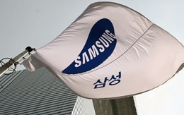 Cú lội ngược dòng ngoạn mục của Samsung: 2 năm trước phải xin lỗi vì tụt hậu, hiện vốn hóa chạm mốc 1.000 tỷ USD, khách hàng ồ ạt tới ký hợp đồng