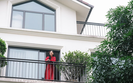 "MC đẹp nhất VTV" nghỉ việc ngay khi cưới thiếu gia kém tuổi: Ở biệt thự trắng xa hoa, hạ sinh quý tử cho gia tộc