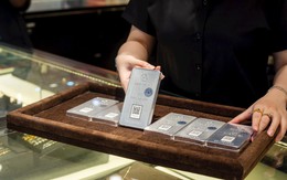 Giá bạc giảm 3 phiên liên tiếp