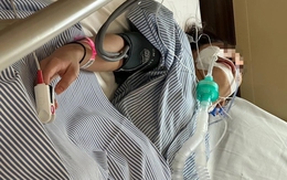 Bà mẹ 2 con 38 tuổi bật khóc khi phát hiện ung thư giai đoạn 3: "Tôi không biết đó là triệu chứng, tưởng ai cũng gặp"
