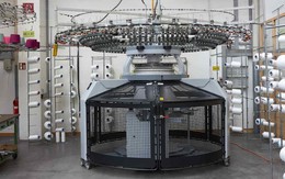 Nóng: Biểu tượng 100 năm tuổi trong ngành dệt may phá sản, bị Trung Quốc thâu tóm