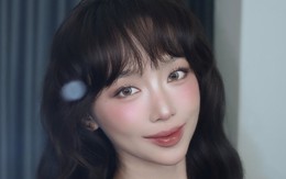 Việt Nam có mỹ nhân thi Đại học đạt điểm 10, đỗ trường Y Dược nhưng bỏ học đi hát bị mẹ từ mặt