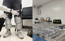 Phát hiện người đàn ông buộc 1.378 “vật lạ” quanh chân ở cửa hải quan