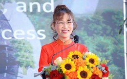 Đã giúp hàng triệu người dân lần đầu tiên có cơ hội bay với chi phí hợp lý, tỷ phú Nguyễn Thị Phương Thảo cam kết giúp hàng không Việt Nam tiên phong vươn ra toàn cầu
