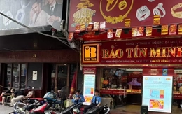 Cảnh tượng lạ trên 'phố vàng' Hà Nội