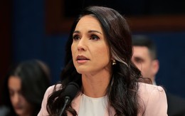 Nội các Mỹ rung lắc sau cú sốc Tulsi Gabbard từ chức