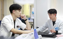 Bất ngờ với danh tính giám đốc Trung tâm Thẩm mỹ Y khoa, có 1,2 triệu follower trên mạng