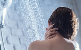 Lời khuyên cho những người tắm nhiều lần trong ngày trời nóng