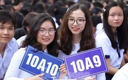 Soi điểm chuẩn lớp 10 TPHCM những năm qua