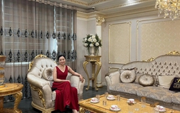 Nữ NSƯT 53 tuổi vẫn trẻ đẹp, sống trong nhà phố 5 tầng ở Hà Nội, góc nào cũng lung linh như cung điện