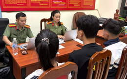 Hai thanh niên mua, bán tài khoản ngân hàng bị phạt 212,5 triệu đồng