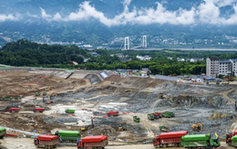 Đào chuyển 270 triệu tấn đất đá, nhiều gấp hơn 5 lần lượng bê tông xây đập Tam Hiệp, siêu dự án với tổng vốn 3 triệu tỷ đồng chính thức khởi công