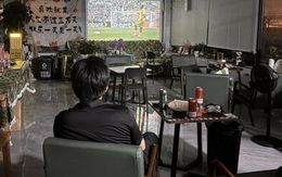 Người đàn ông mời 4.000 người đến xem World Cup cùng mình nhưng kết quả không một ai đến