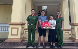 Công an điều tra số tiền 300 triệu đồng chuyển từ tài khoản ngân hàng của Bùi Thị Lan Hương SN 1994