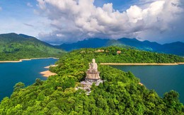Một "Sa Pa" ẩn mình cách Hà Nội hơn 240km: Mây phủ, khí hậu mát mẻ, cảnh đẹp còn hoang sơ