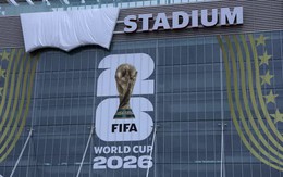 Levi’s bỗng dưng thành “nhân vật chính” trên mạng vì bị FIFA che sạch tên trong World Cup