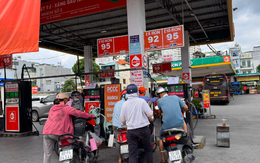 Xăng E5 bỗng đắt hàng, đề xuất kéo dài thời gian lưu thông