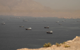 Iran cho phép tàu thuyền tự do đi qua eo biển Hormuz trong vòng 60 ngày