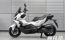 Mẫu xe máy này của nhà SYM có thể được coi là “quái vật đường dài” 150cc với bình xăng 15,2L, chạy gần 800 km một bình
