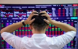 Bay hơn 100 điểm từ đỉnh, chứng khoán "cưa chân bàn" đến bao giờ?